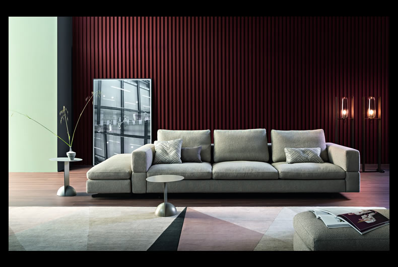 divano ever more di Bonaldo in vendita presso Bassi Design a Piacenza